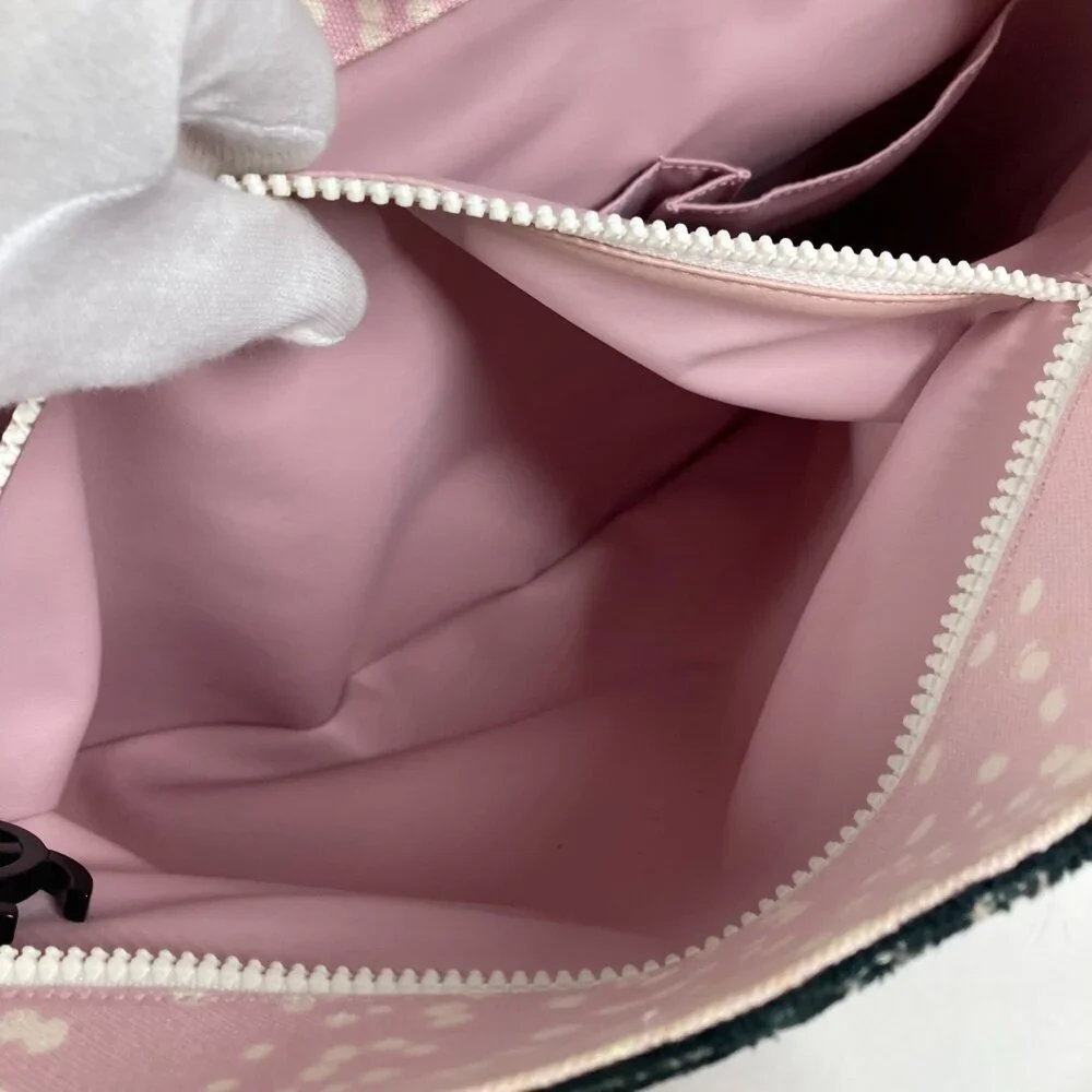 CHANEL Pink Shoulder Bag - Picture 14 of 16